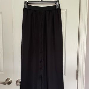 Black long skirt
